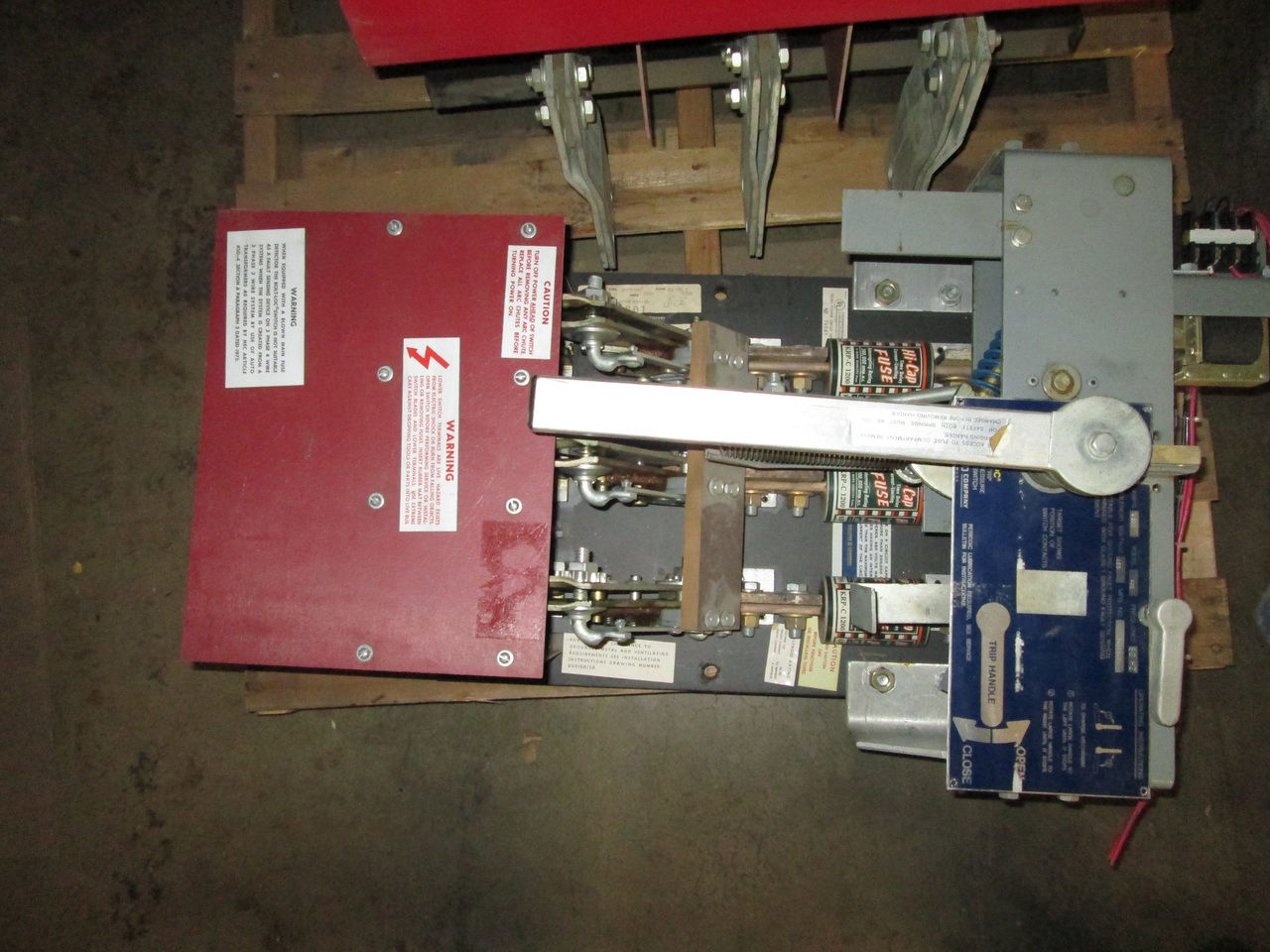 Picture of Square D Pressure Contact Switch BLO34120 | 1200 Amp 480 Volt | Black Back Plate W/ST