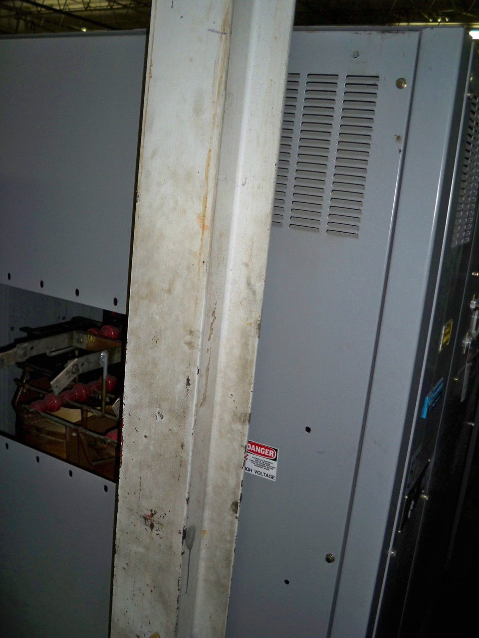 Picture of ITE/BBC 1000/1333 KVA 12470-216Y/125 Volt Medium Voltage Dry Type Transformer R&G