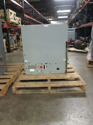 Picture of VB1 4.16-250-2 G.E. 5KV 1200A EO/DO Air Circuit Breaker