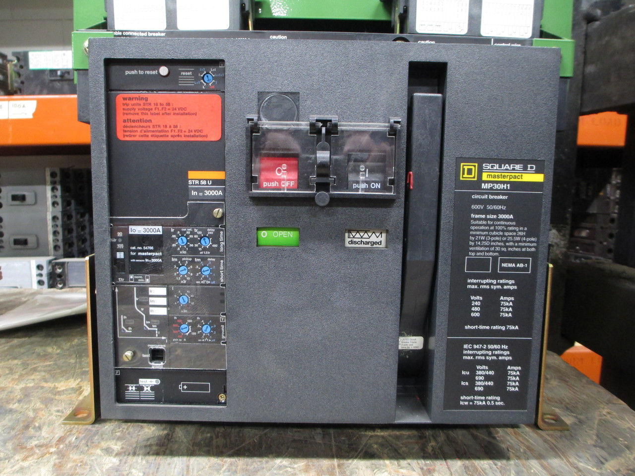 Picture of Square D Masterpact MP30H1 Circuit Breaker 3000 Amp 600 Volt AC E/O F/M