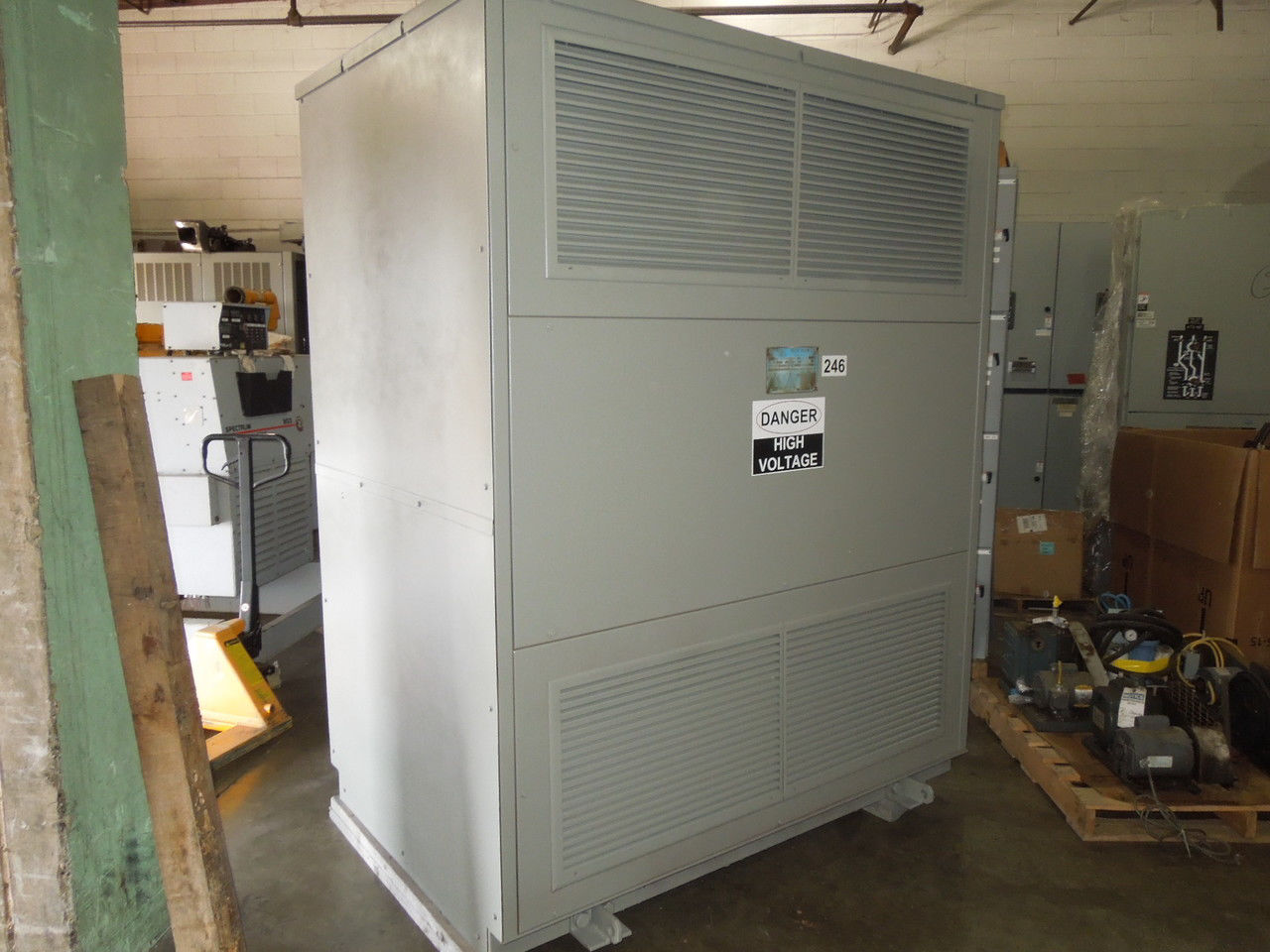 Picture of Tech-Tran 1000 KVA 2520-2400 Volt Medium Voltage Dry Type Transformer R&G
