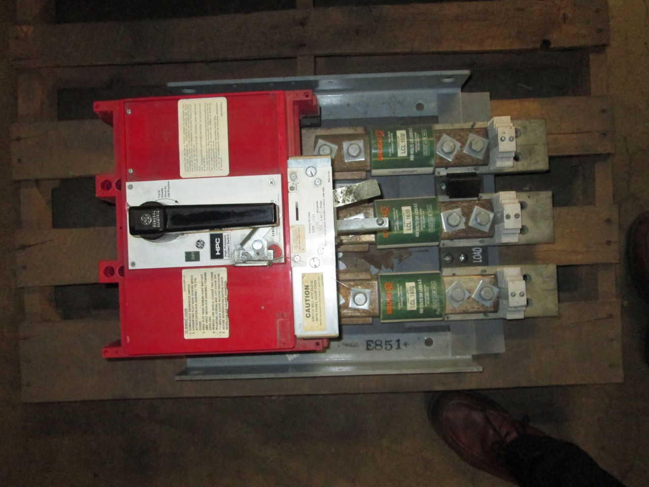 Picture of General Electric High Pressure Contact Switch THPR3616 | 1600 Amp 600 Volt