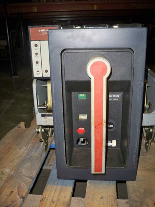 Picture of General Electric AKR-6D-50 1600A Frame MO/DO Air Breaker with LI Functions