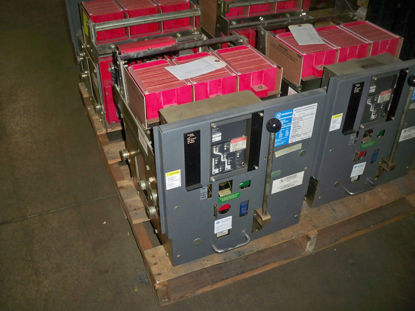 Picture of DS-420 WESTINGHOUSE 2000A 635V RMS-500 MO/DO Air Breaker LSG