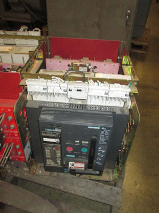Picture of WLF2A320 Siemens 2000A Frame 2000A Rated 600V Fused Power Circuit Breaker M/O D/O