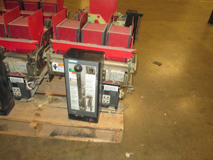 Picture of RLX-1600 Siemens 1600A 600V Air Breaker MO/DO LS