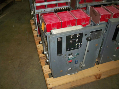 Picture of DS-416 Westinghouse 1600A 600V MO/DO Air Breaker LSG