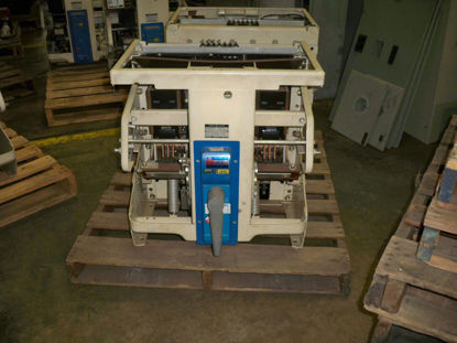Picture of AK-2A-75-1 GE 3000A MO/DO Air Breaker