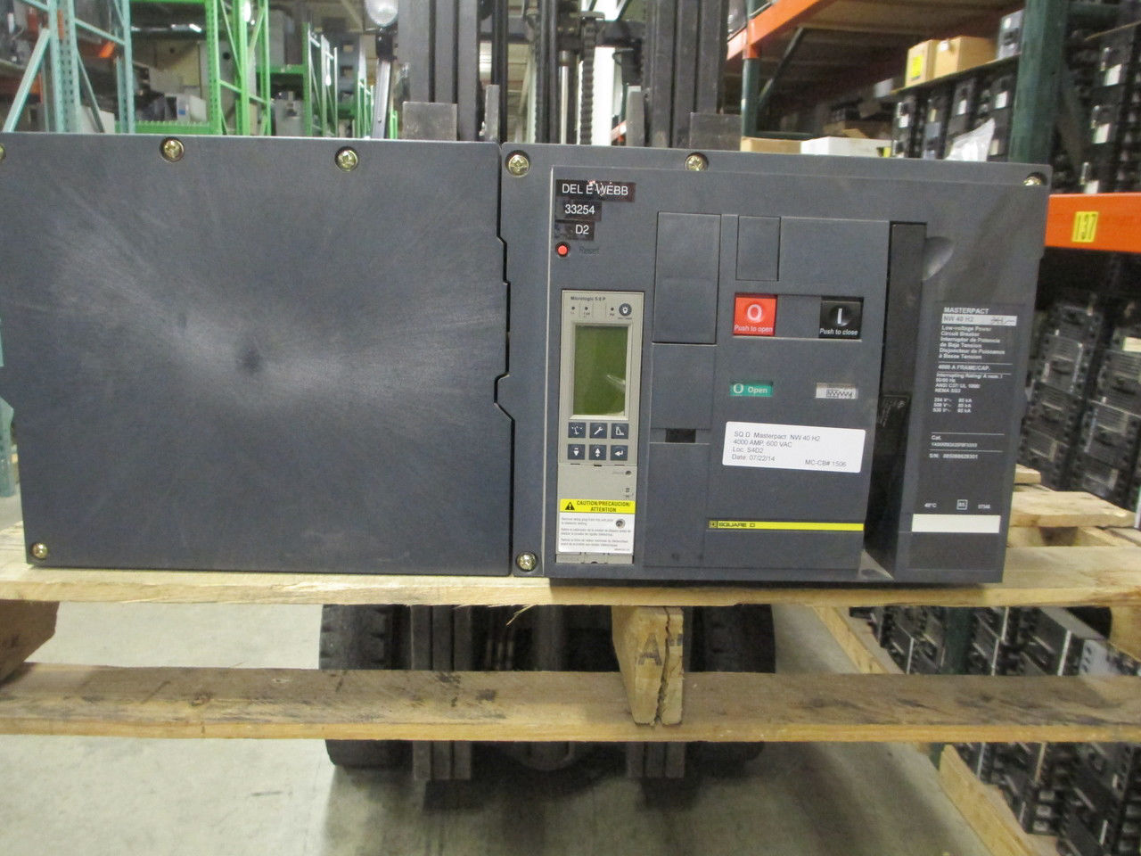 Picture of Square D Masterpact NW40H2 Circuit Breaker 4000 Amp 600 Volt AC E/O D/O