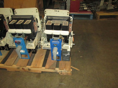 Picture of AK-2A-25-1 GE 600A Frame/500A Rated MO/DO Air Breaker MVT Trip Unit LSI