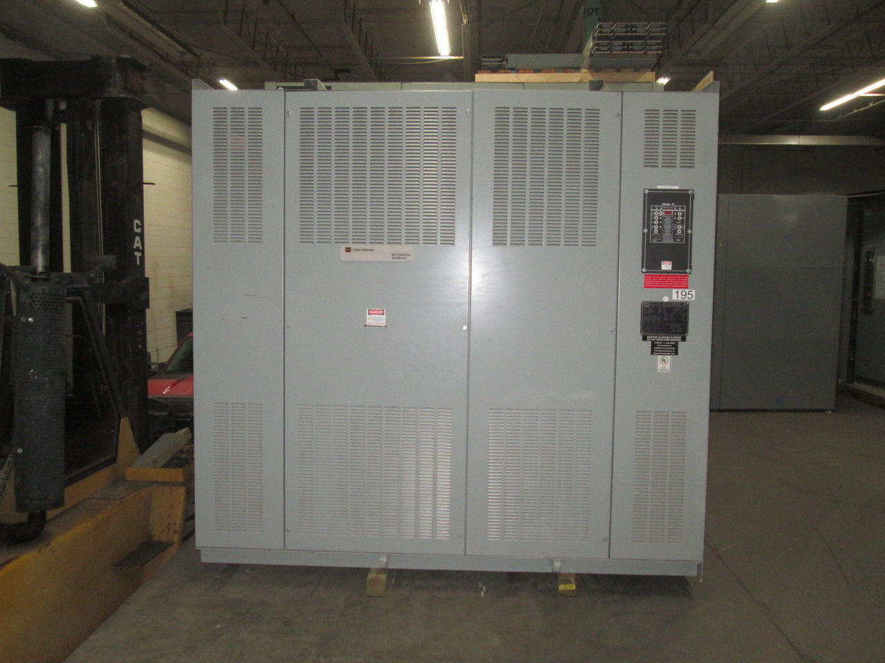 Picture of Cutler-Hammer 750 KVA 13200-208Y/120 Volt Medium Voltage Dry Type Transformer R&G