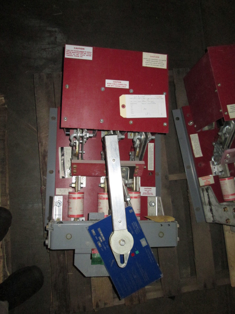 Picture of Square D Bolt-Loc Pressure Contact Switch BLO34080 | 800 Amp 480 Volt | Red Back Plate