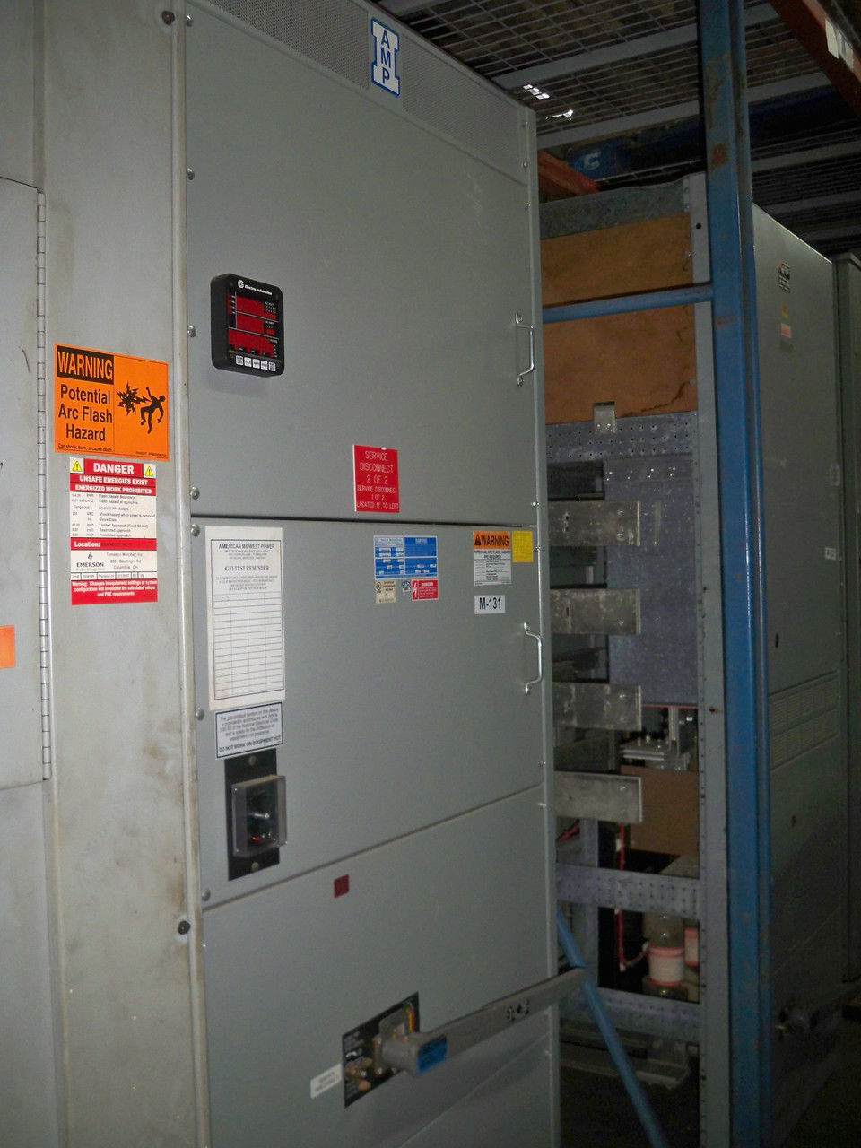 Picture of American Midwest Power F-BPS Switchboard VLB348-ST | 1200 Amp Main Fusible | 480V 3-Phase 4-Wire | NEMA 1 R&G