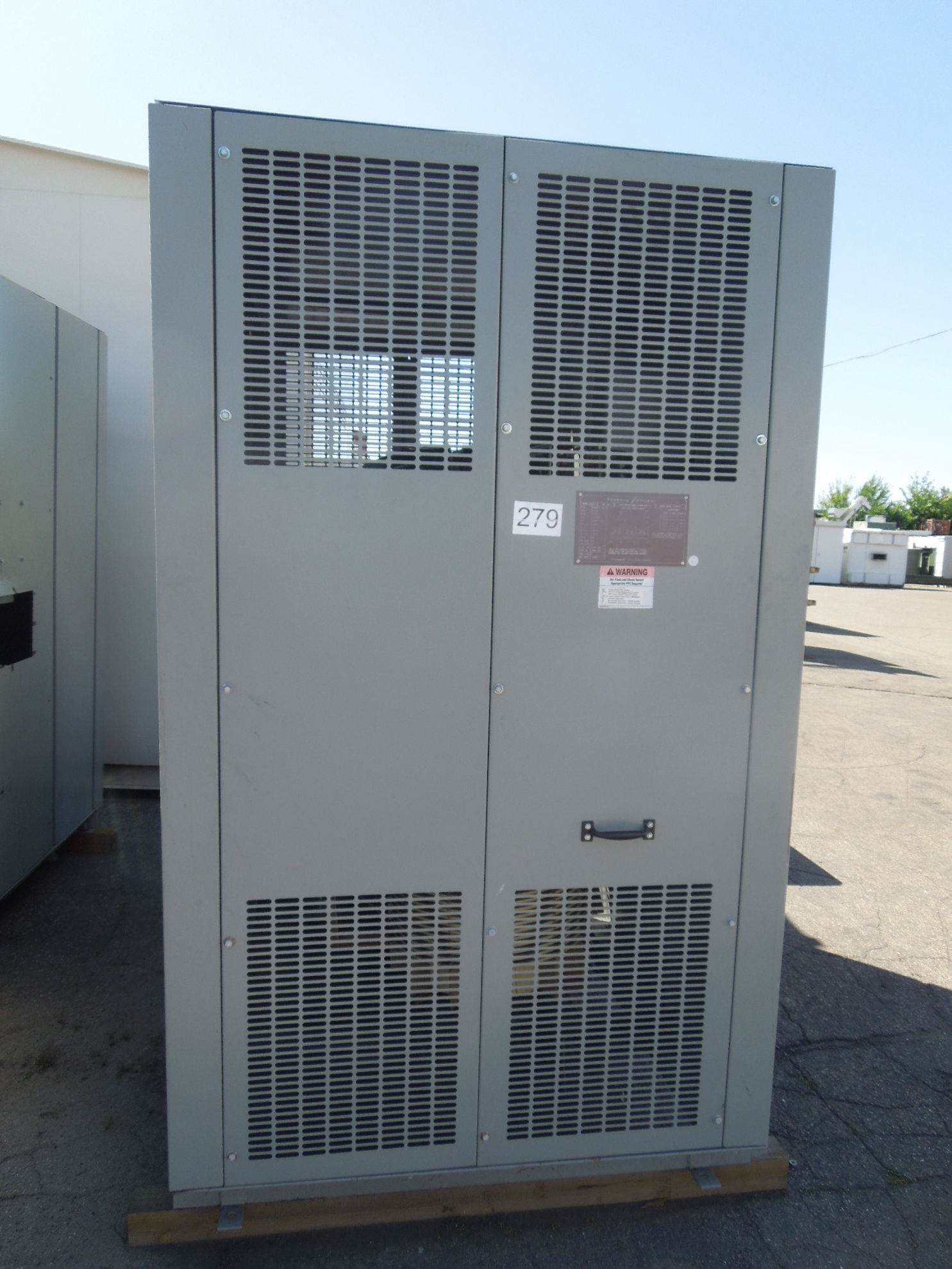 Picture of FPE 1500 KVA 13200-480Y/277 Volt Medium Voltage Dry Type Transformer R&G