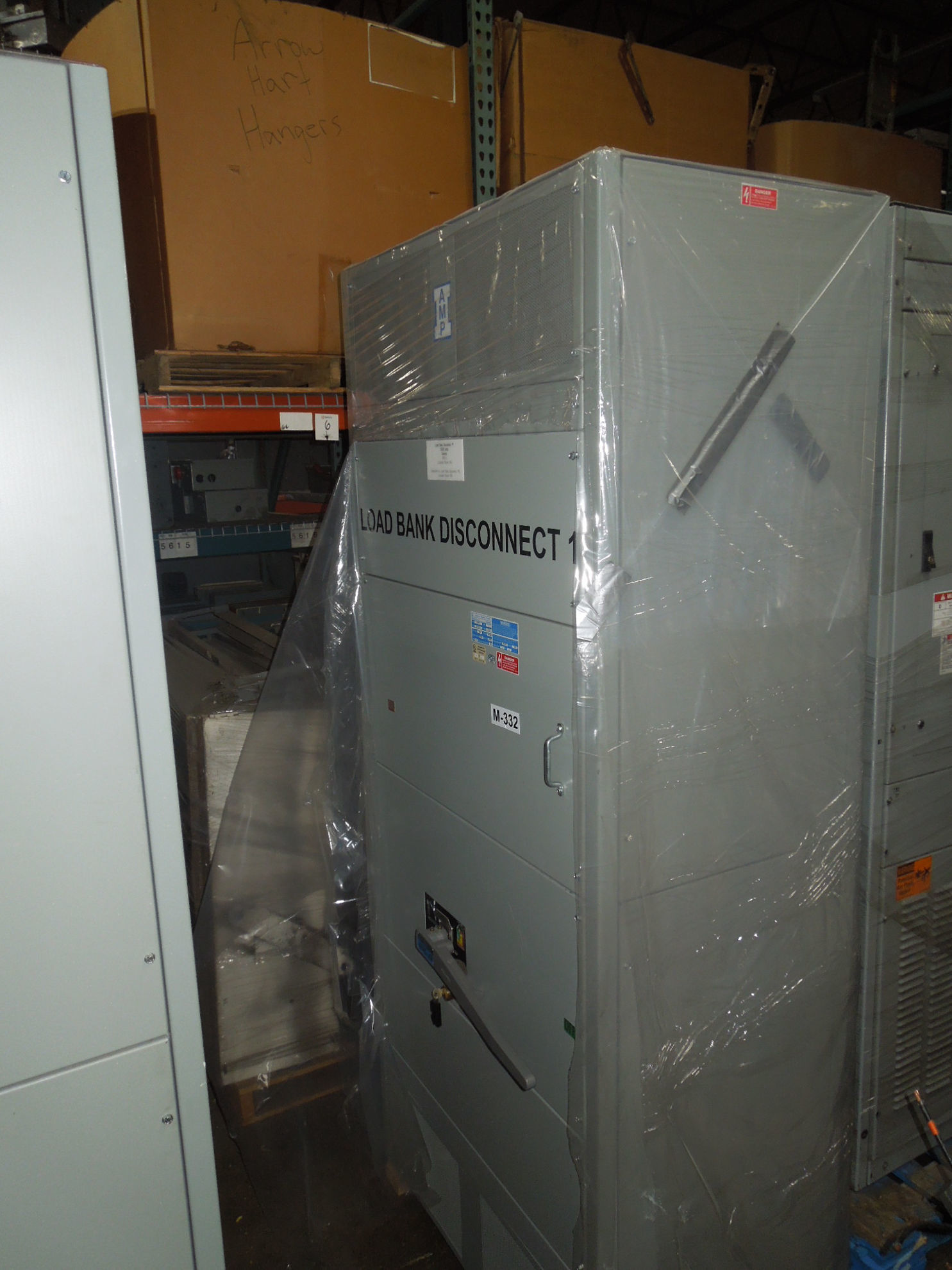 Picture of American Midwest Power VLB3412 Fusible Main Boltswitch 3000A 480V 3PH 3W Nema 1 R&G
