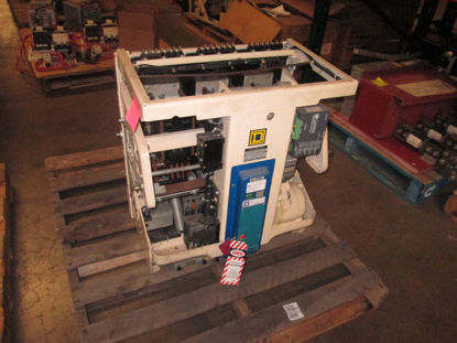 Picture of AK-2A-75-1 GE 3000A Frame 600V EO/DO Air Breaker