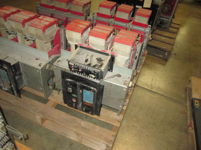 Picture of K-1600 ITE 1600A 600V Air Circuit Breaker Red MO/DO LSI