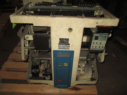 Picture of AK-2A-75 GE 3000A Frame/3000A Rated EO/DO Air Breaker****PARTS BREAKER****