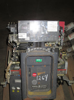 Picture of AKRU-7D-30S GE 800A Frame 600A Rated Fused Air Breaker EO/DO LSIG