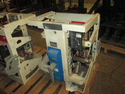 Picture of AK-2-50-3 GE 1600A MO/DO Air Breaker LSI