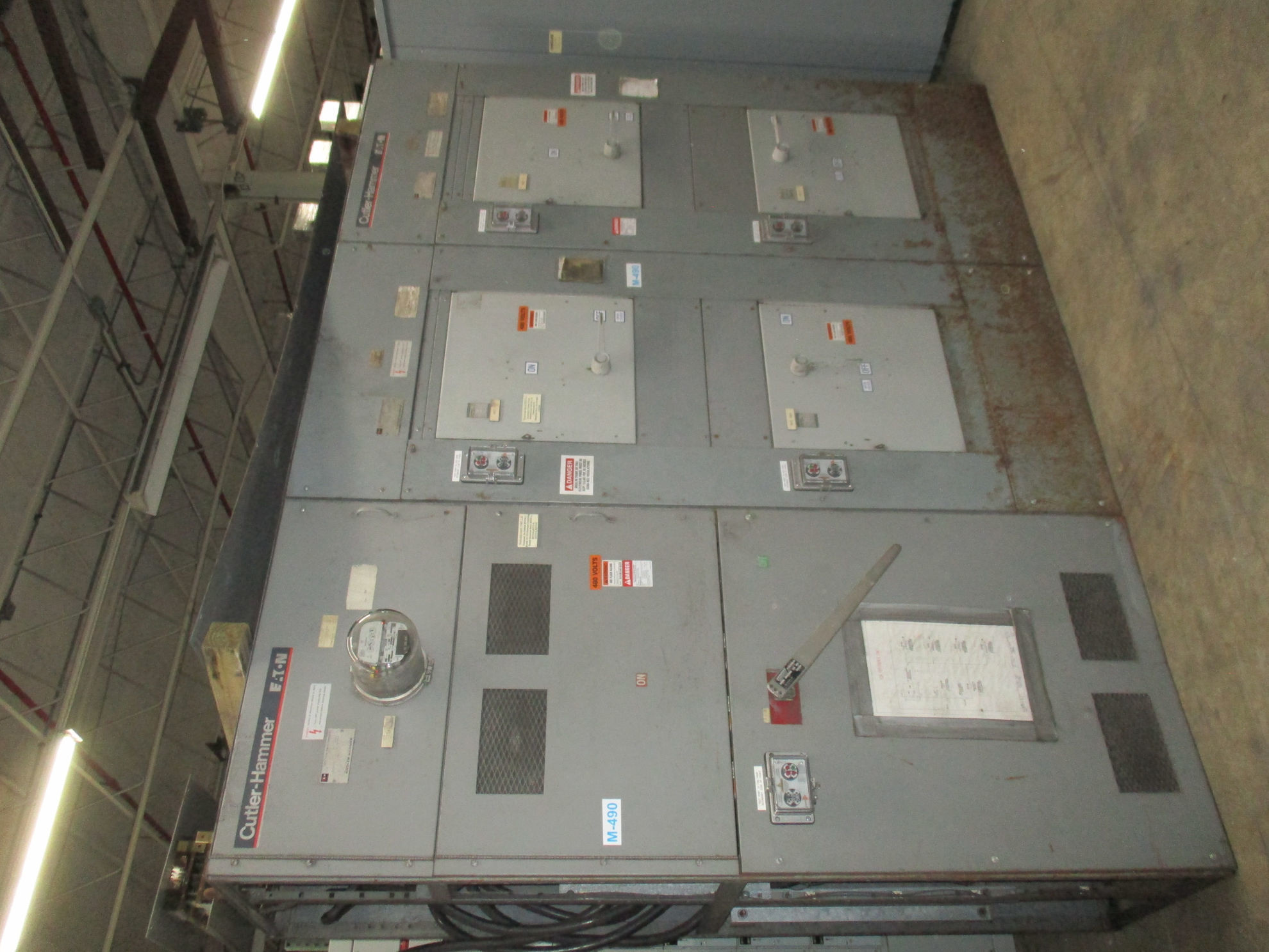 Picture of Cutler-Hammer FC325T Switchboard VL3611 | 2500 Amp Fusible Main | 480V 3-Phase 3-Wire | NEMA 1 R&G