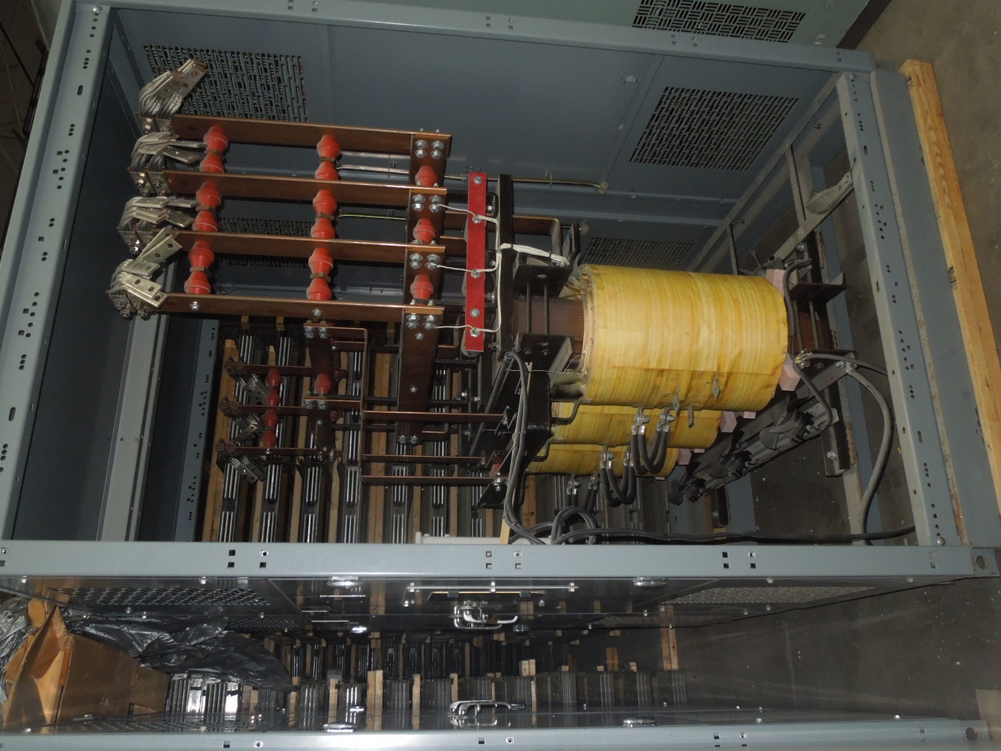 Picture of Sqaure D/Sorgel 750/1000 KVA 480-208Y/120 Volt 3 Phase Low Voltage Dry Type Transformer R&G