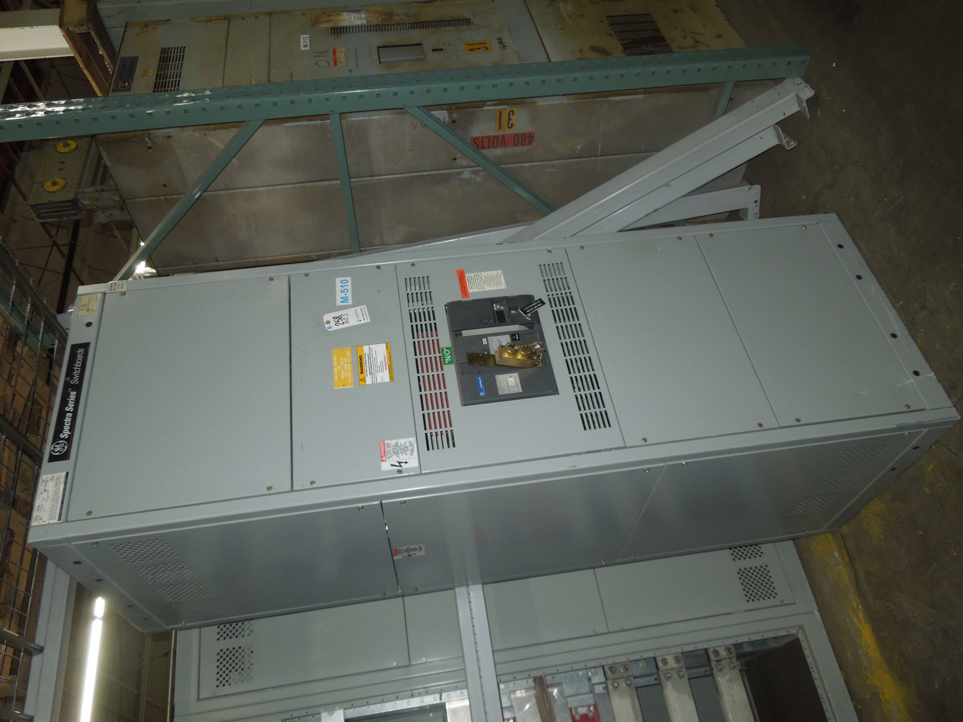 Picture of General Electric Spectra Series Switchboard SSF16B216 | 1600 Amp Main Breaker | 480V 3-Phase 3-Wire | NEMA 1 R&G