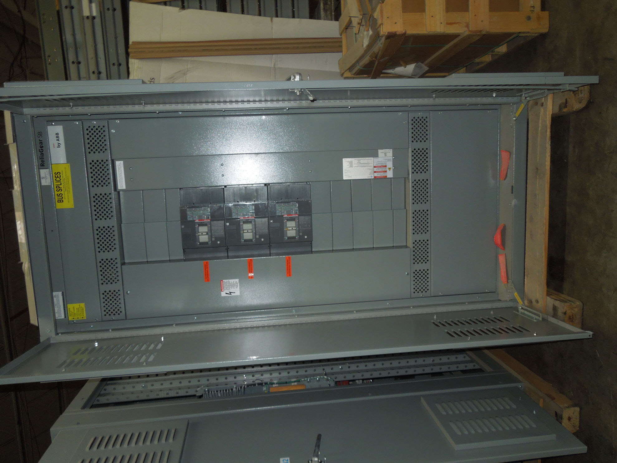 General Electric Power Break II Switchboard SSD40G440 | 4000 Amp Main ...