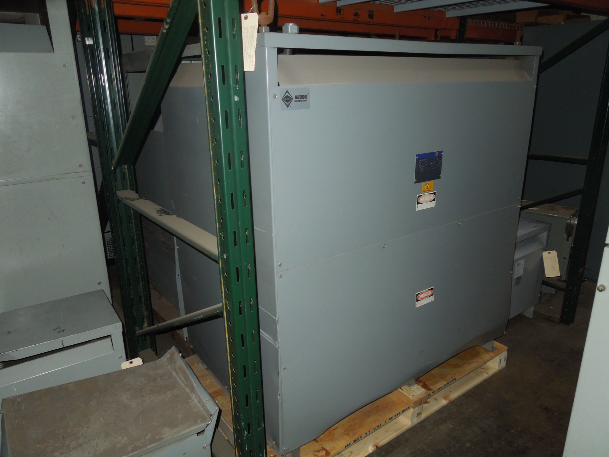 Picture of Square D 500 KVA 480-208Y/120 Volt 3 Phase Low Voltage Dry Type Transformer R&G