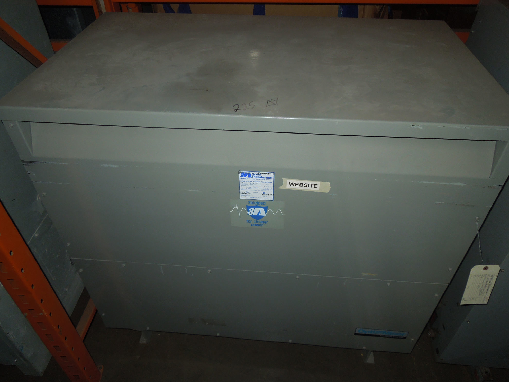 Picture of ACME Low Voltage Dry Type Transformer | 225 KVA 480-208Y/120 Volt | 3 Phase NEMA 1 R&G