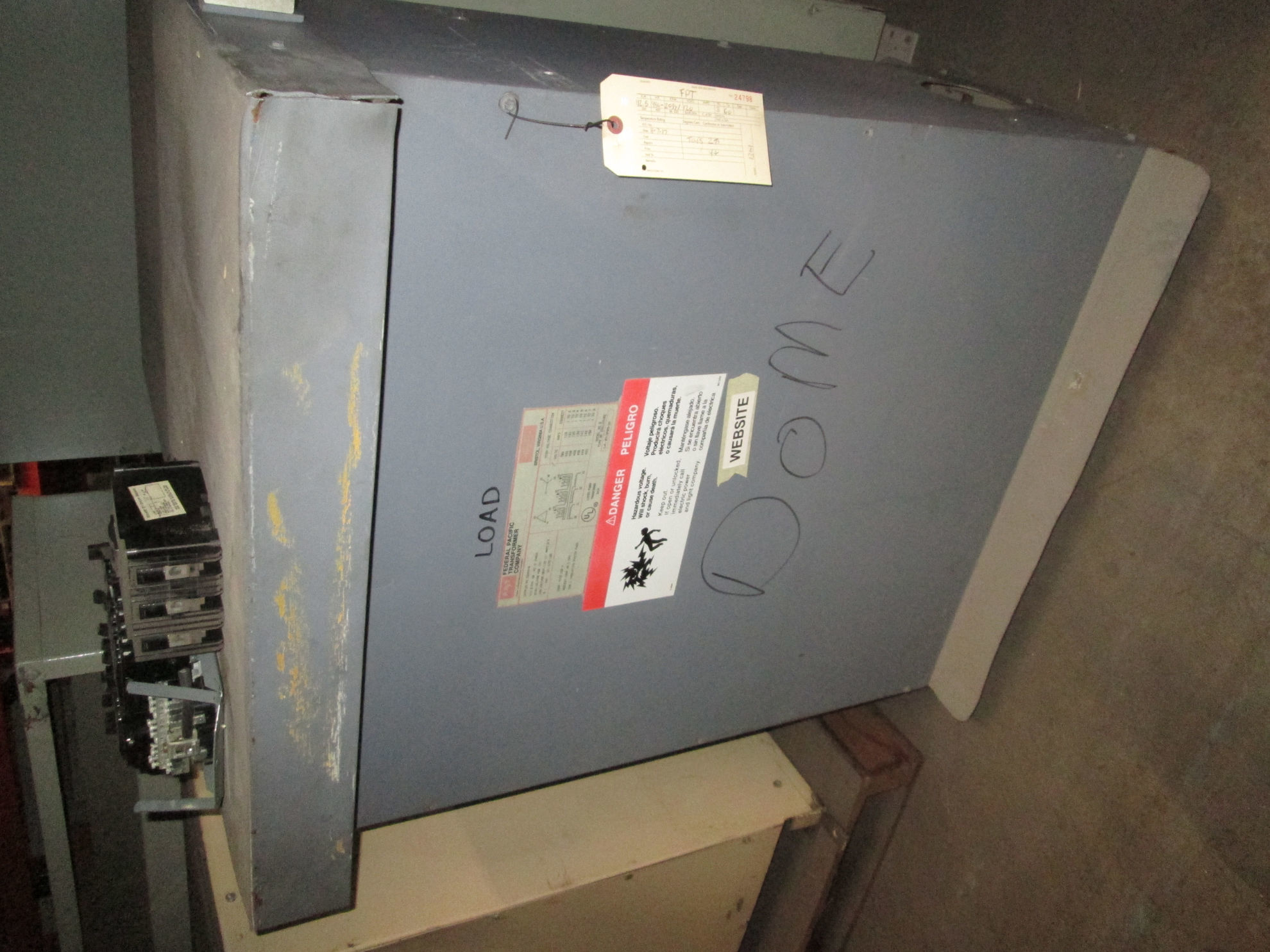 Picture of Federal Pacific 112.5 KVA 480-208Y/120 Volt 3 Phase Low Voltage Dry Type Transformer R&G