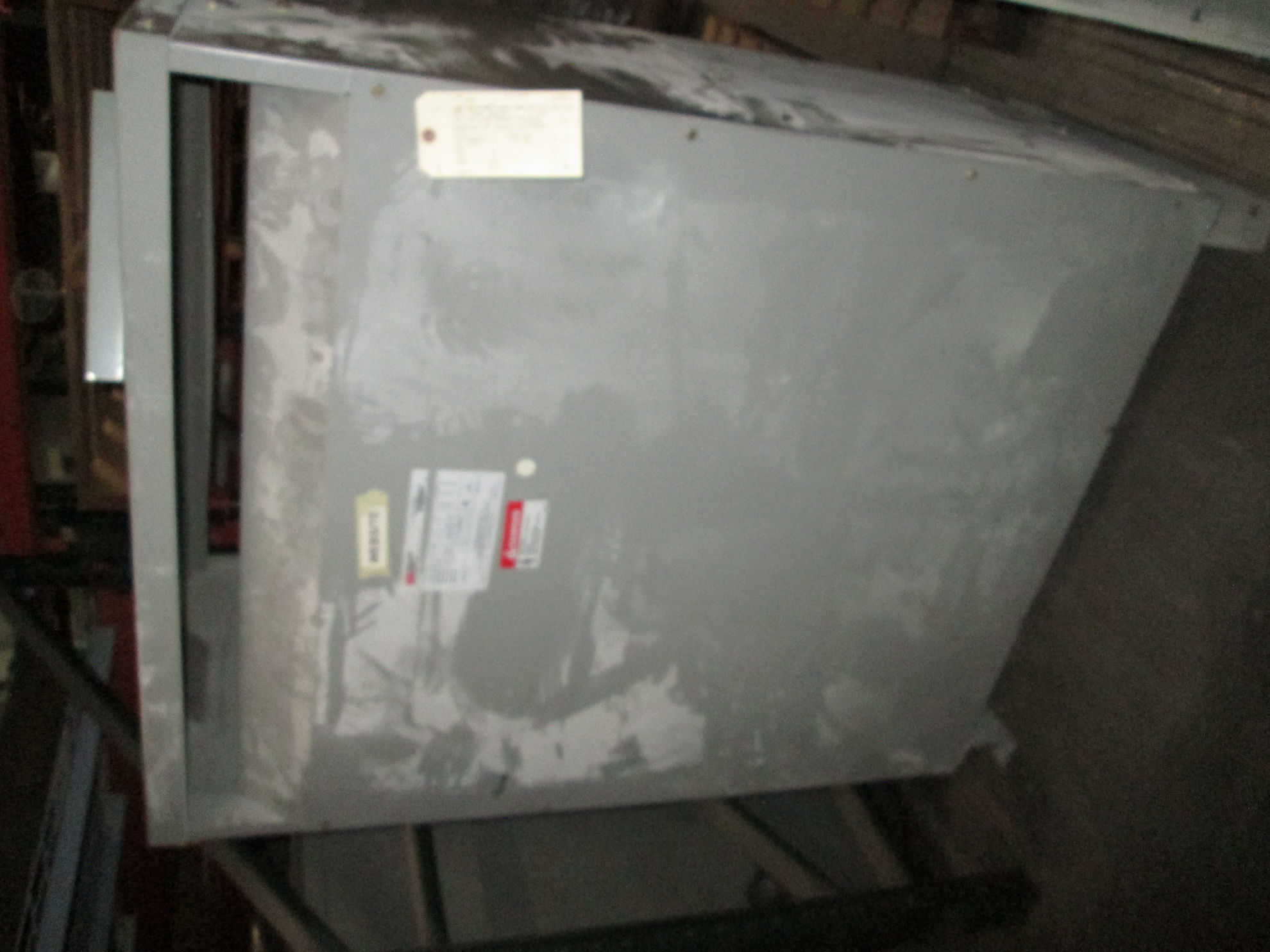 Picture of Federal Pacific 225 KVA 480-208Y/120 Volt 3 Phase Low Voltage Dry Type Transformer R&G