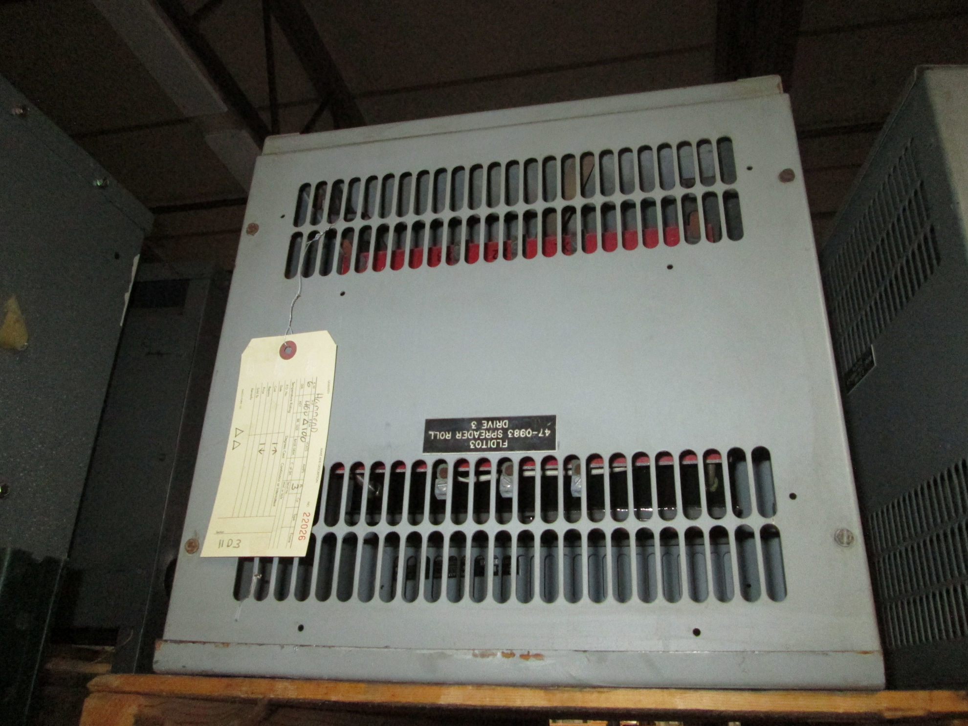 Picture of Hammond Low Voltage Dry Type Transformer | 6 KVA 460-460 Volt | 3 Phase NEMA 1 R&G