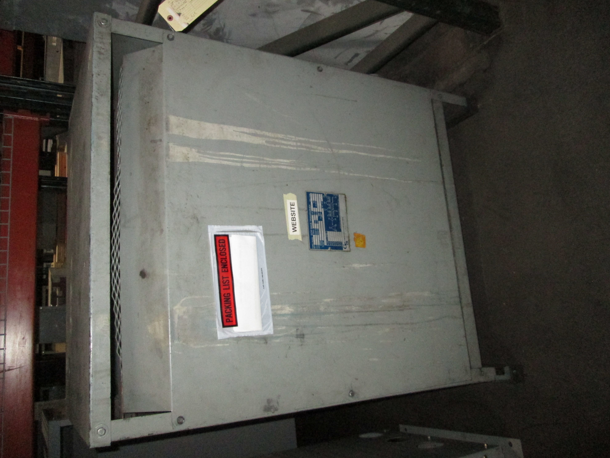 Picture of Hevi-Duty 175 KVA 460-460Y/266 Volt 3 Phase Low Voltage Dry Type Transformer R&G