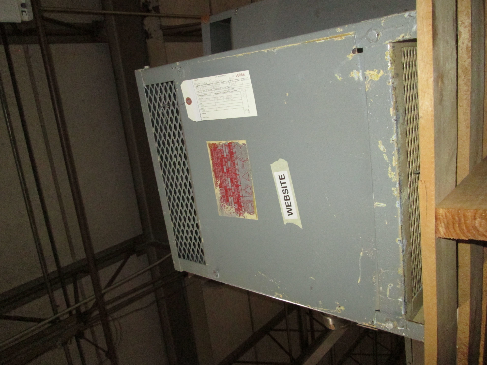 Picture of Hevi-Duty 30 KVA 480-208Y/120 Volt 3 Phase Low Voltage Dry Type Transformer R&G