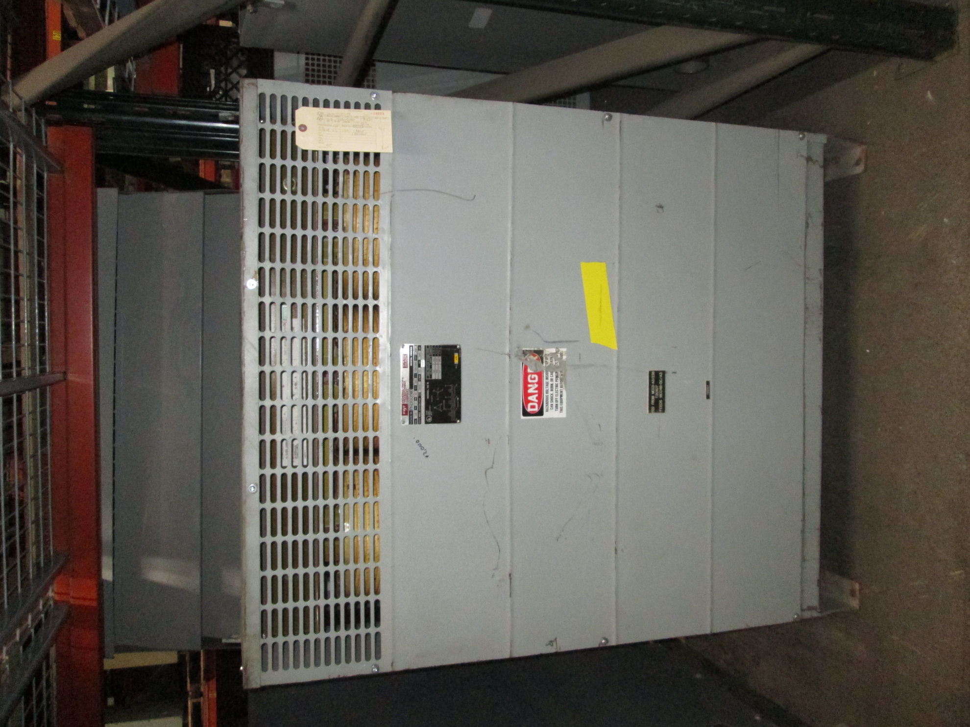 Picture of Federal Pacific 220 KVA 460-460Y/266 Volt 3 Phase Low Voltage Dry Type Transformer R&G