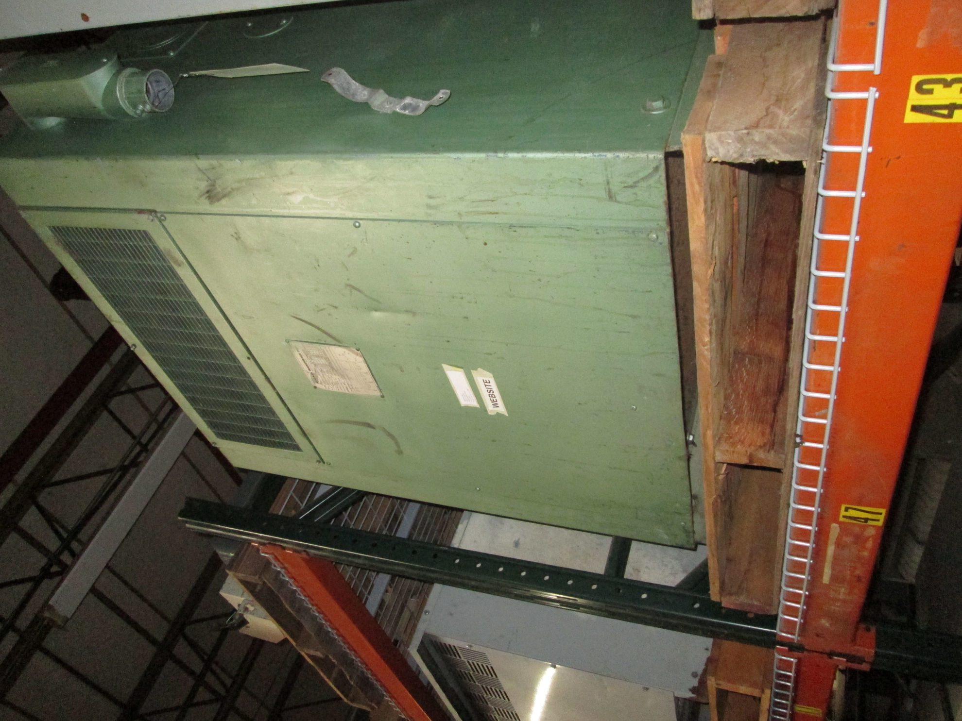Picture of Niagara Low Voltage Dry Type Transformer | 150 KVA 416/240-208 Volt | 3 Phase NEMA 1 R&G