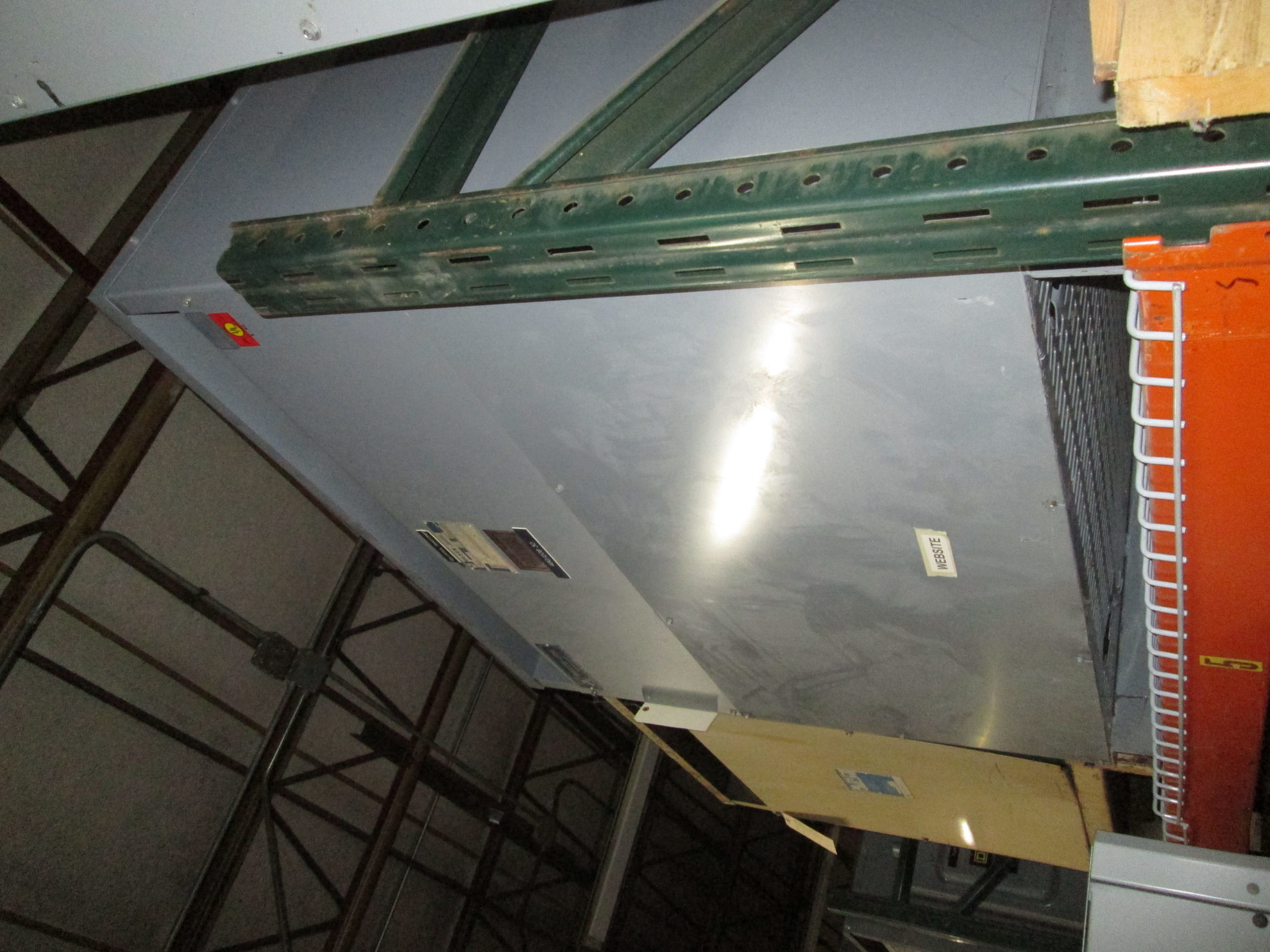 Picture of Olsun Low Voltage Dry Type Transformer | 112.5 KVA 480-208Y/120 Volt | 3 Phase NEMA 1 R&G