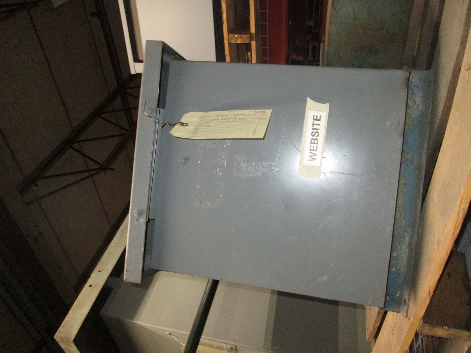 Picture of Power Magnetics 15 KVA 480-460Y/266 Volt 3 Phase Low Voltage Dry Type Transformer R&G