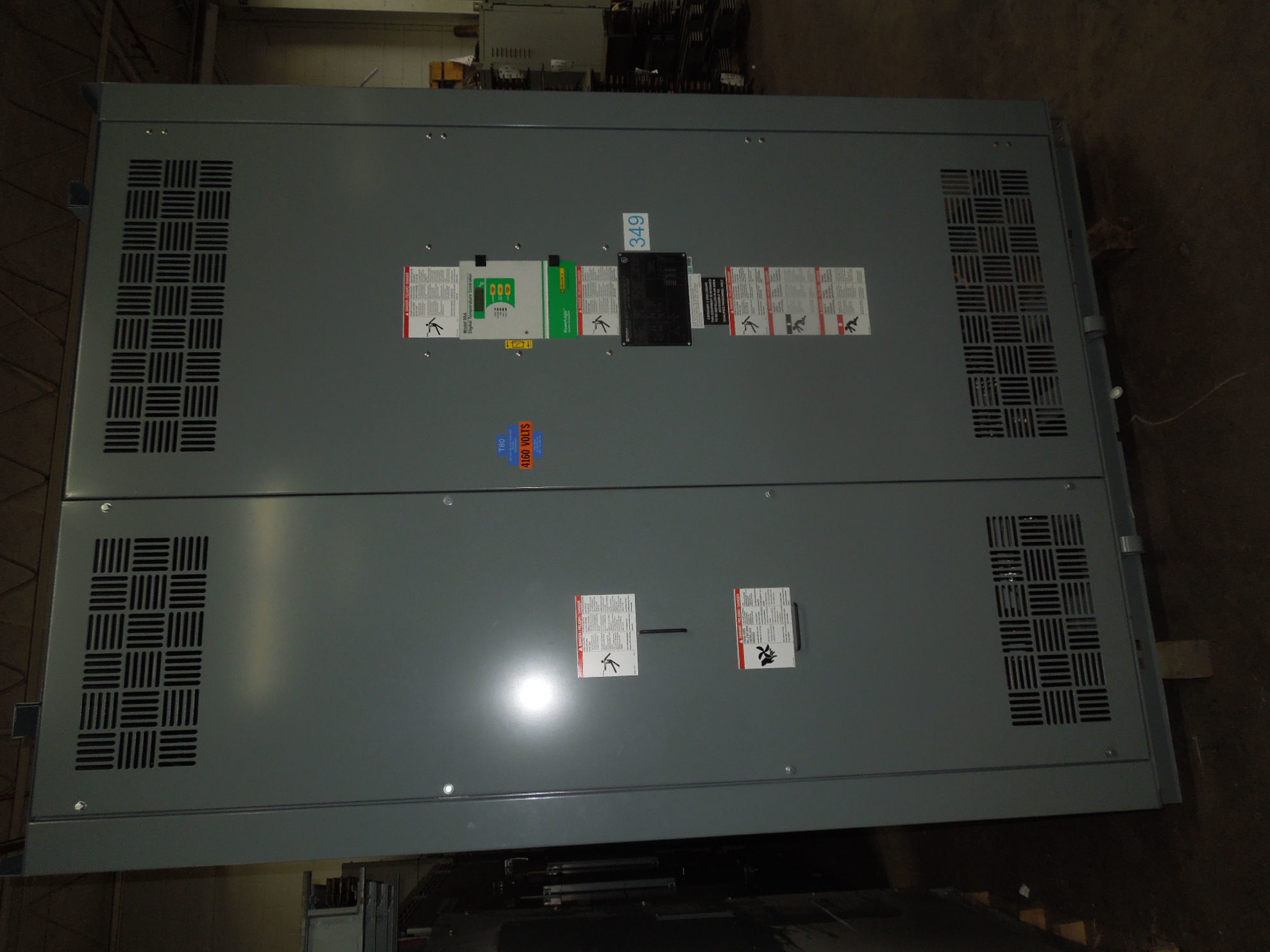 Picture of Square D 750/1000 KVA 4160-208Y/120 Volt Medium Voltage Dry Type Transformer R&G