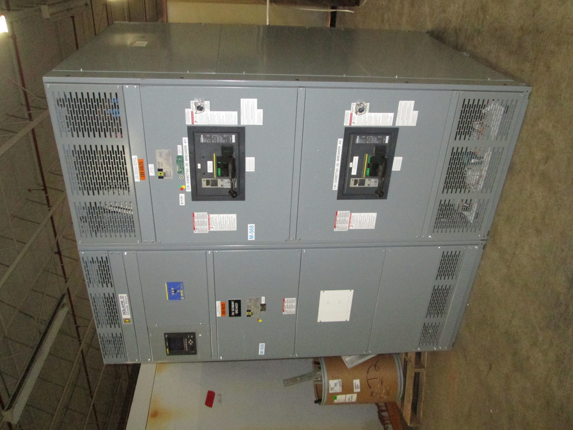 Picture of Square D Power-Style Switchboard MLO 3000 Amp 208Y/120 Volt 3 Ph 4W NEMA 1 R&G