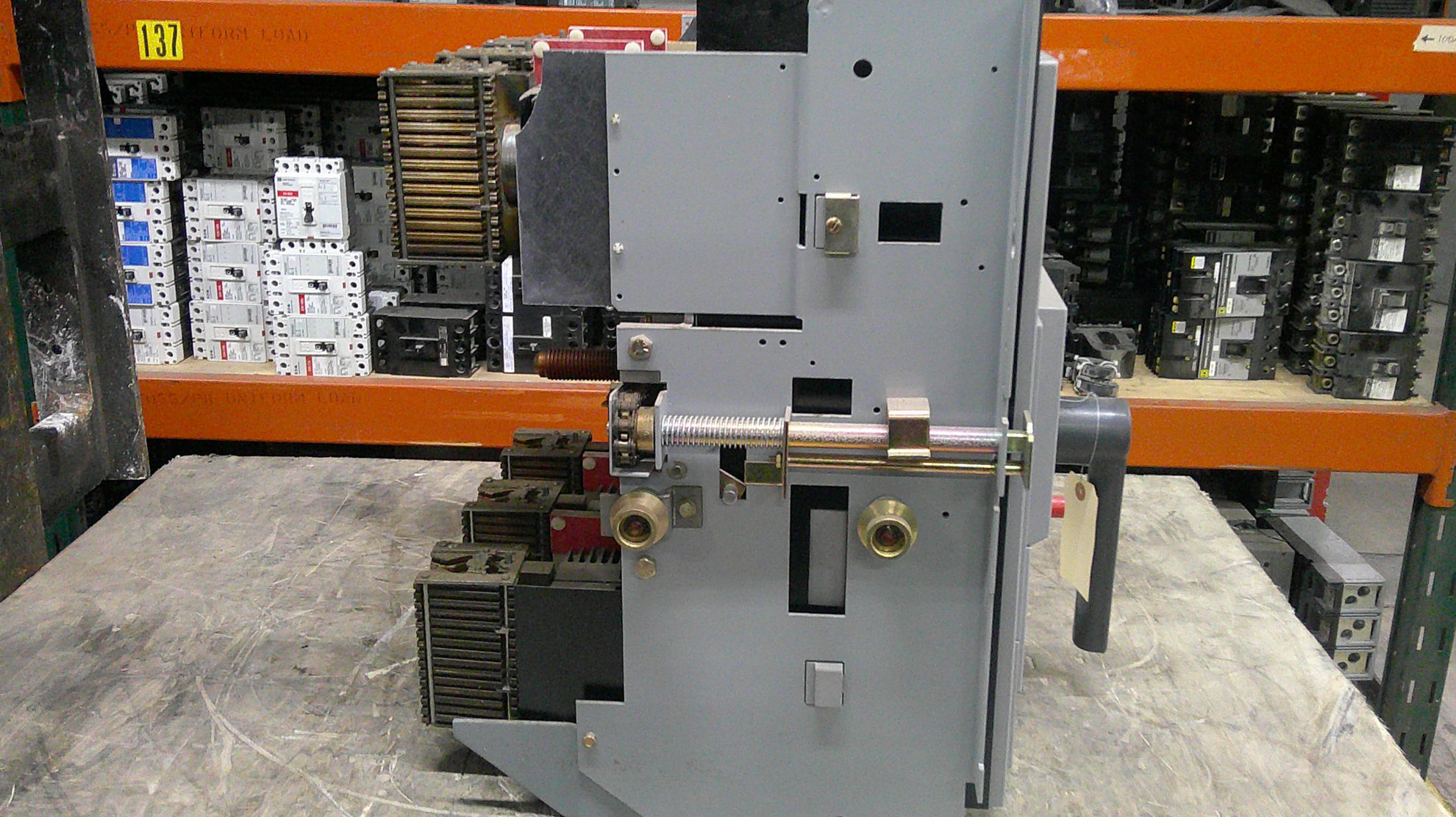 General Electric Power Break TCYY9640 Circuit Breaker 4000 Amp 600 Volt ...