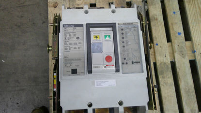 Picture of Siemens SBS3200 Circuit Breaker 3200 Amp 600 Volt AC E/O D/O