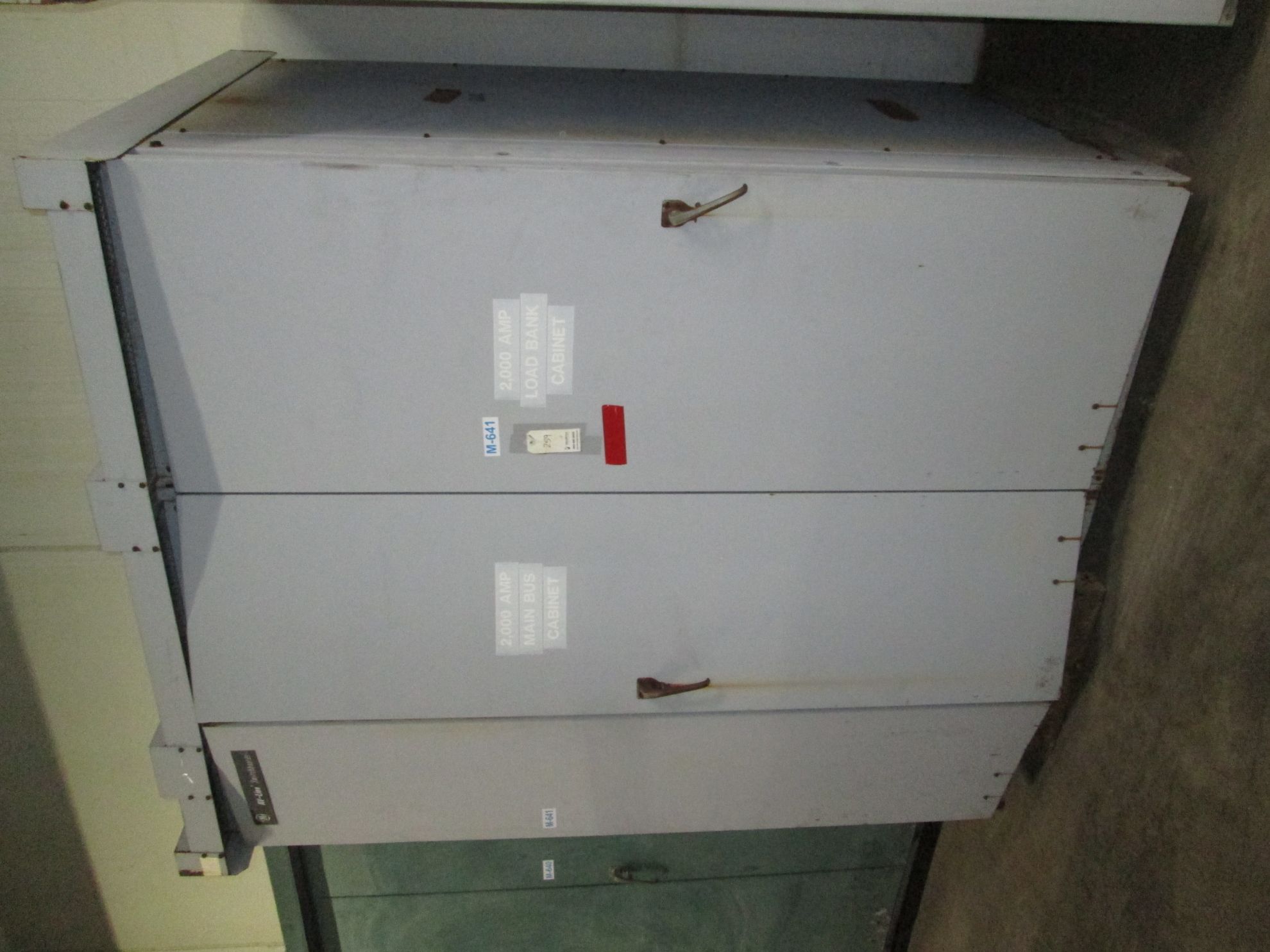 Picture of General Electric AV-Line Switchboard | 2000 Amp Main Lug Only | 480V 3-Phase 3-Wire | NEMA 3R R&G