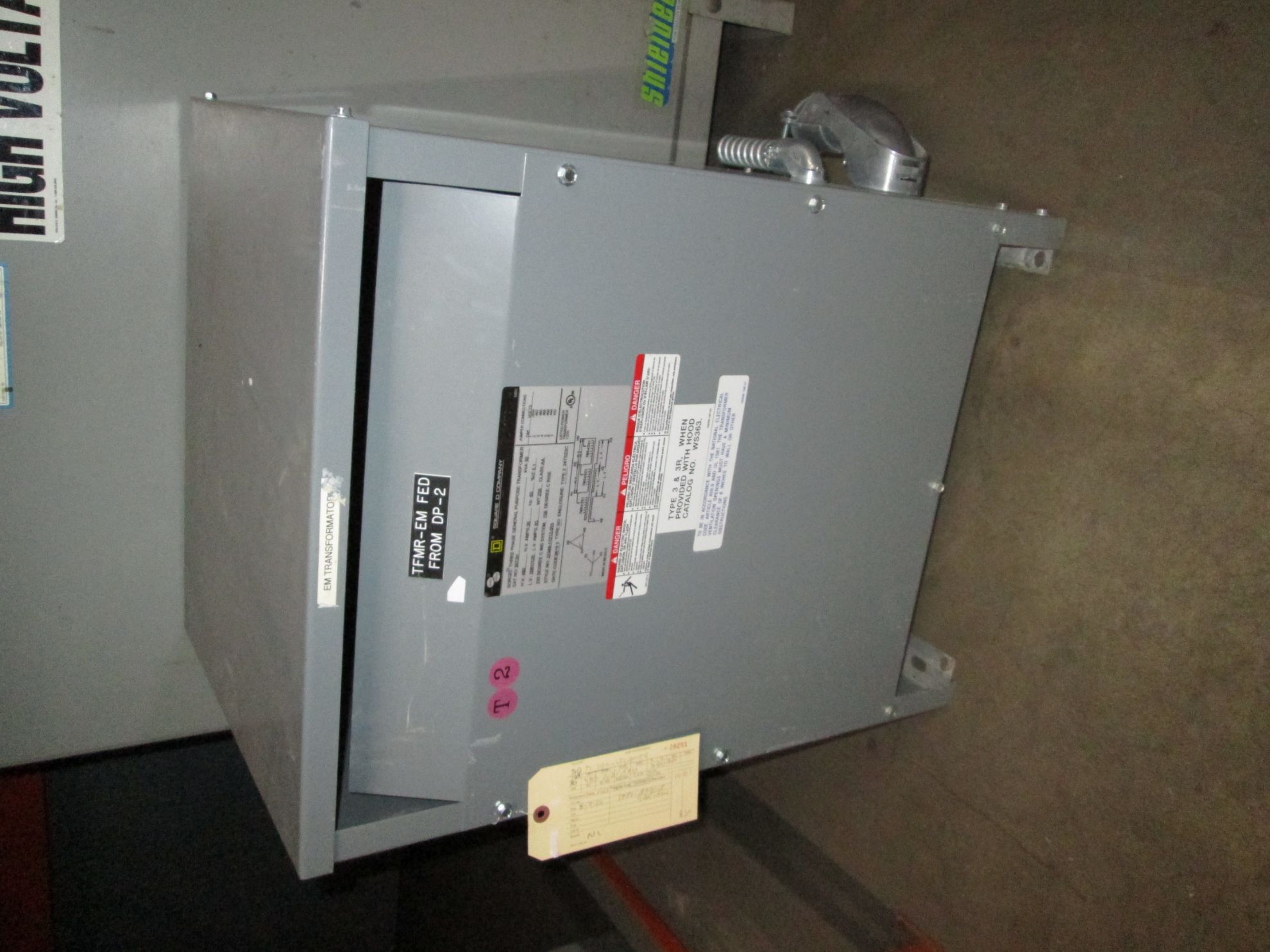 Picture of Square D 30 KVA 480-208Y/120 Volt 3 Phase Low Voltage Dry Type Transformer R&G