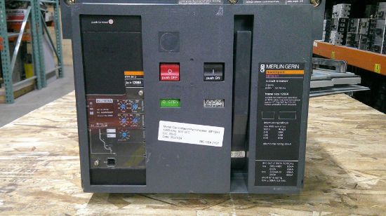 Merlin Gerin MasterPact MP12H1 Circuit Breaker 1200 Amp 600 Volt