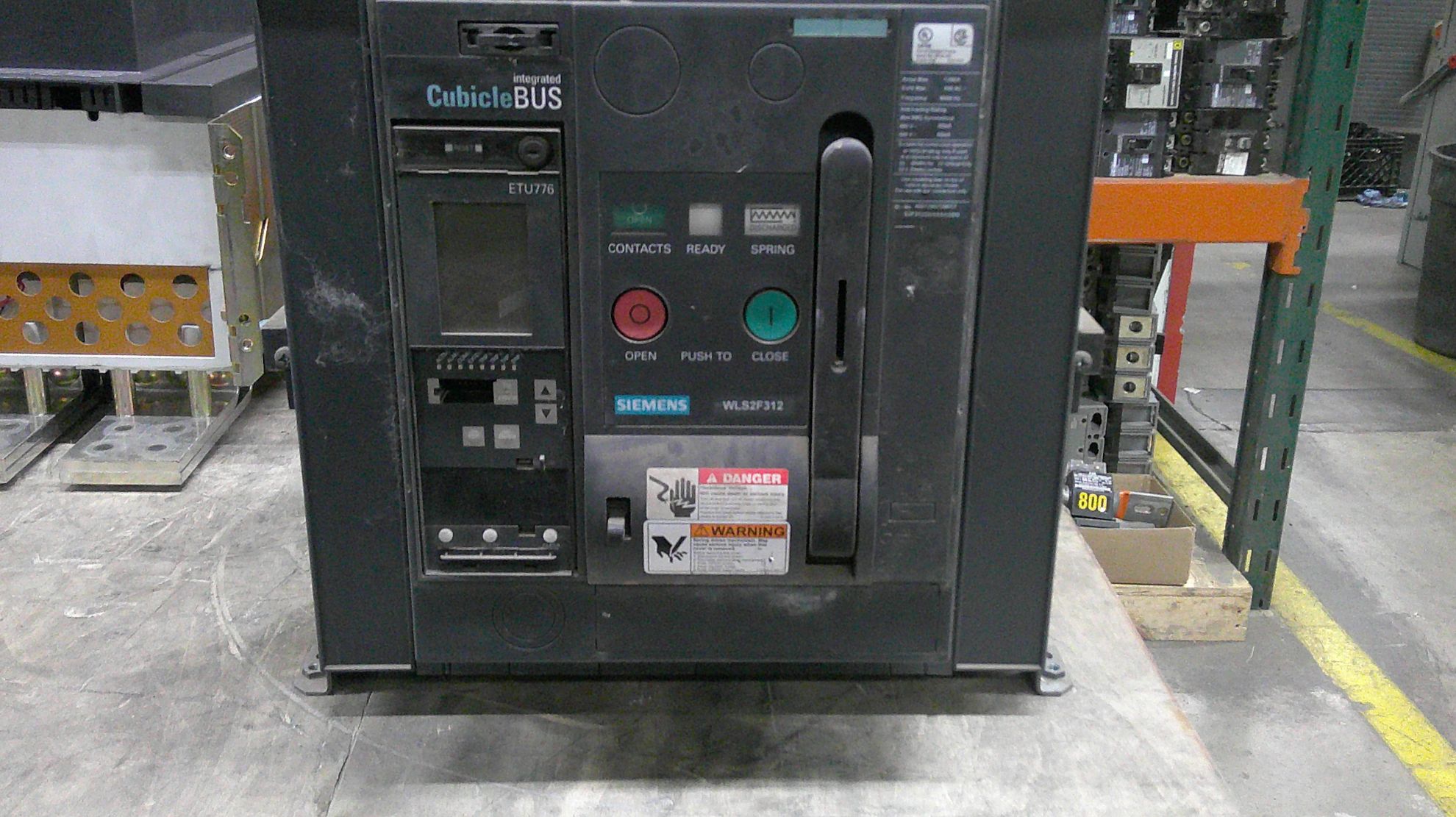 Picture of Siemens WLS2F312 Circuit Breaker 1200 Amp 600 Volt M/O F/M