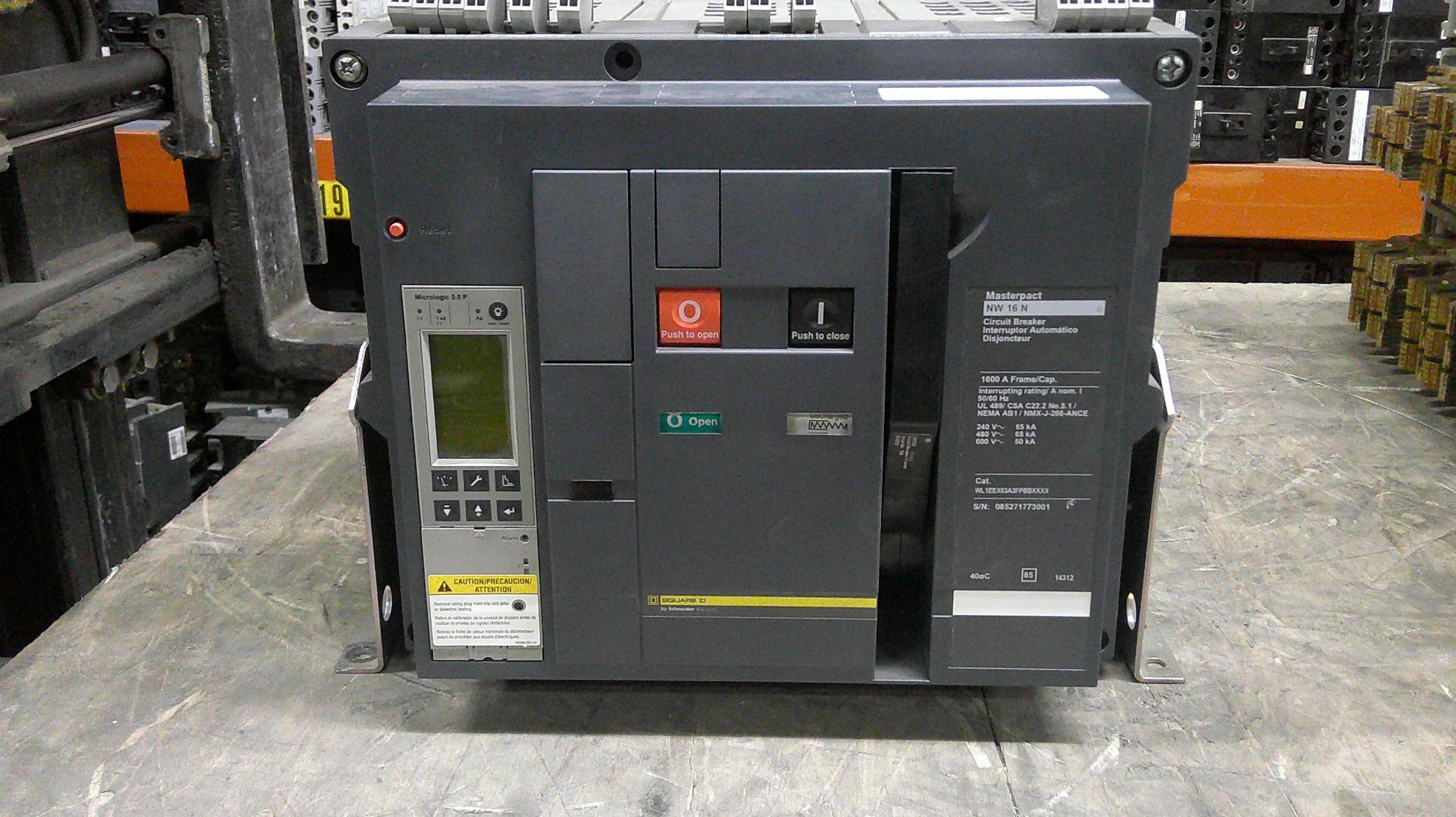 Picture of Square D MasterPact NW16H Circuit Breaker 1600 Amp 600 Volt AC E/O F/M