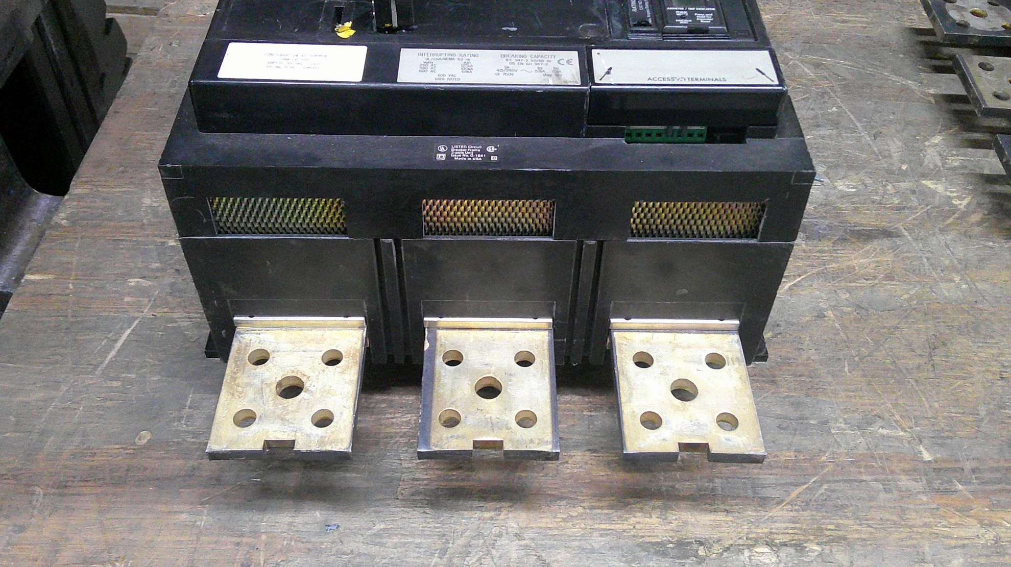 Square D PEF361000LS Circuit Breaker 1200 Amp 600 Volt AC M/O F/M ...