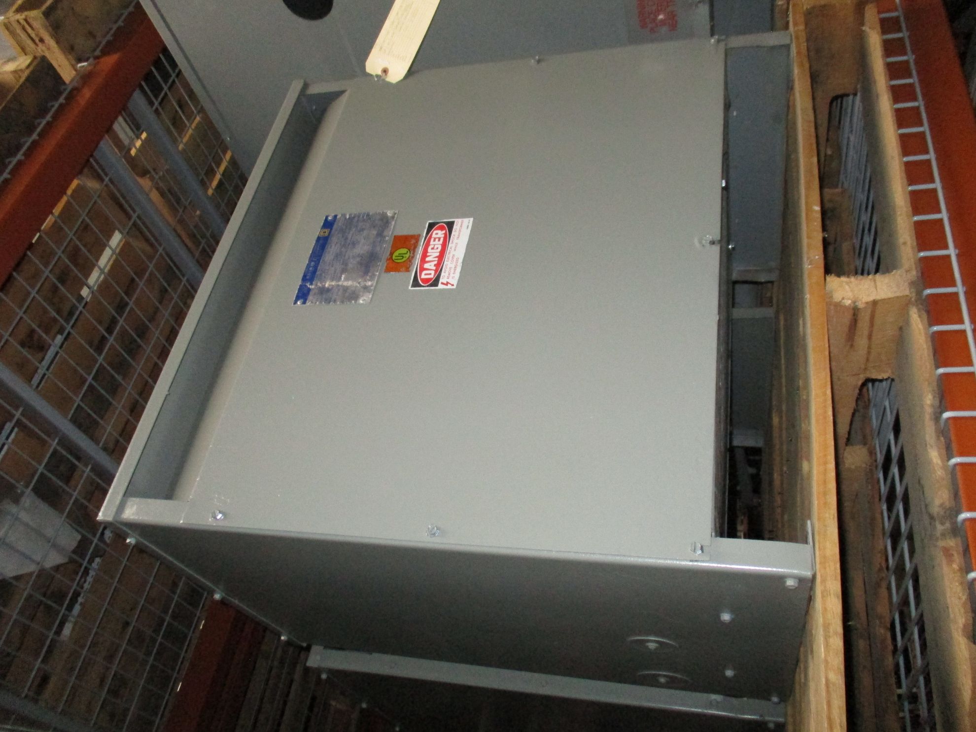 Picture of Square D 75 KVA 480-208Y/120 Volt 3 Phase Low Voltage Dry Type Transformer R&G